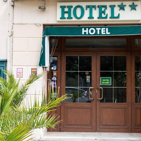Hotel De La Gare Dol-de-Bretagne Buitenkant foto